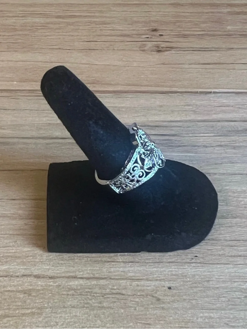 Floral Silver Tone Filigree Fashion Ring - NWOT